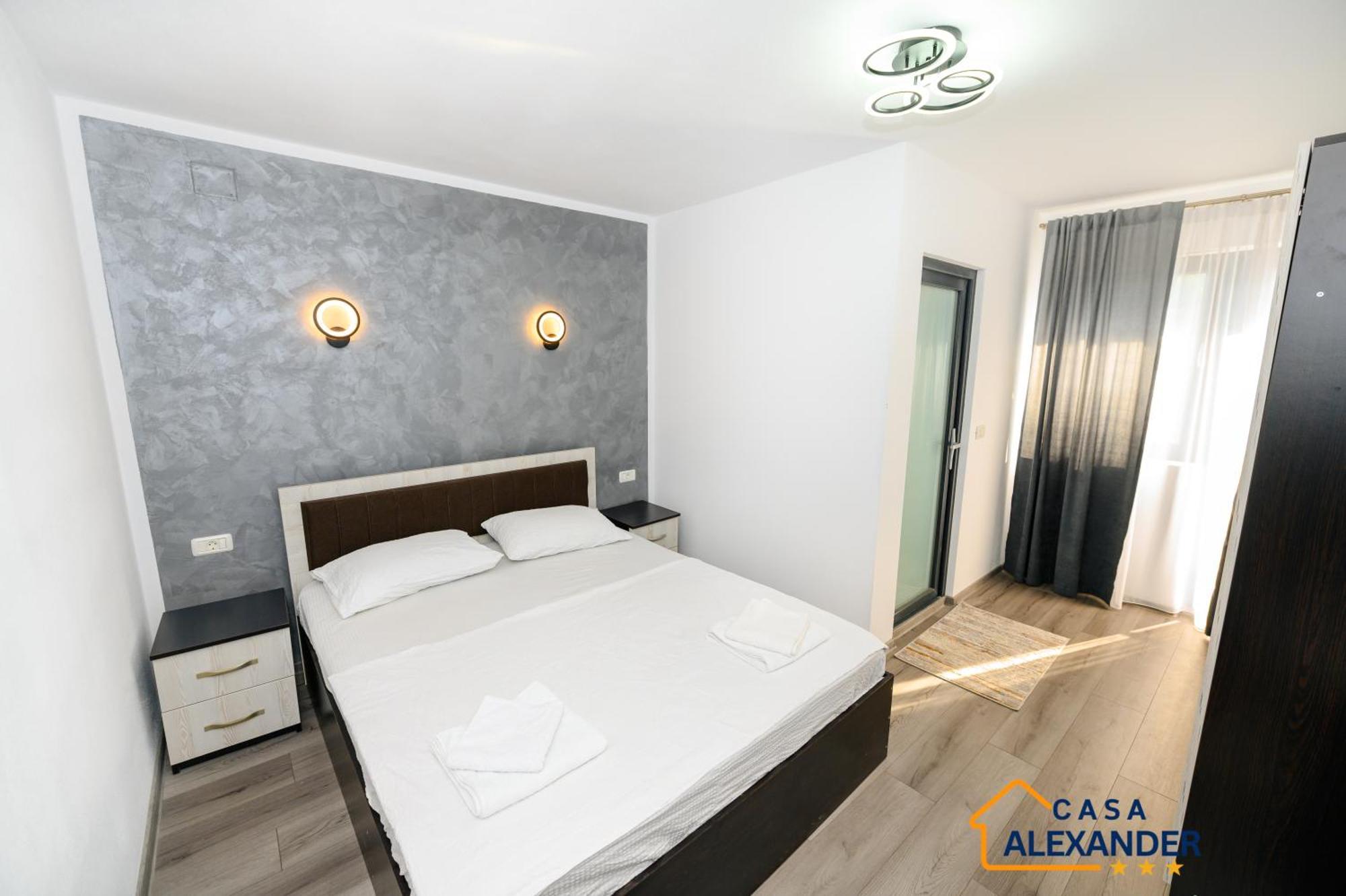 Hotel Casa Alexander Călimăneşti Exterior foto