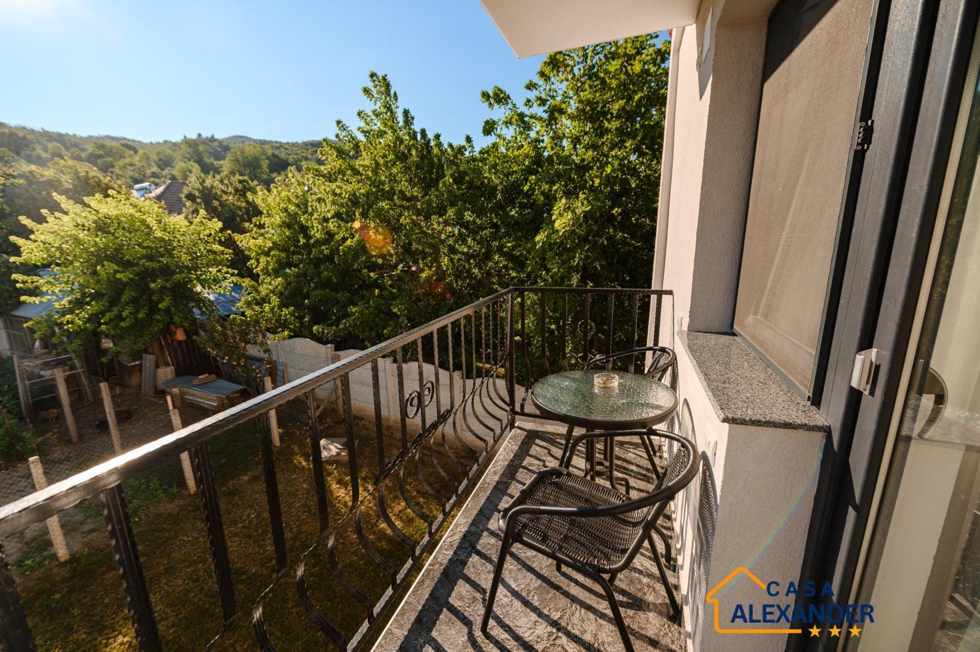 Hotel Casa Alexander Călimăneşti Exterior foto